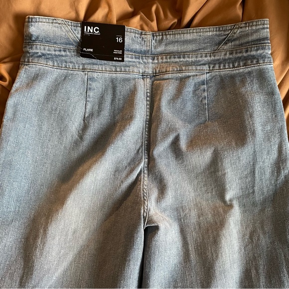 I.N.C. International Concepts Indigo Flare Regular High-rise Fit Jeans - TAGS ON - Picture 9 of 12